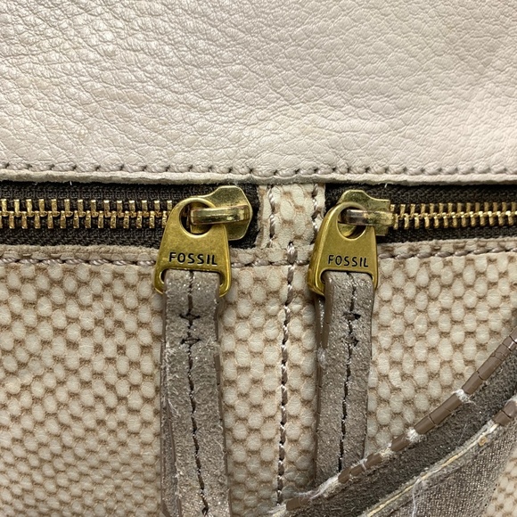 FOSSIL Ivory Cream Genuine Pebble Leather Crossbody Shoulder Bag Metallic Tote - Picture 6 of 16